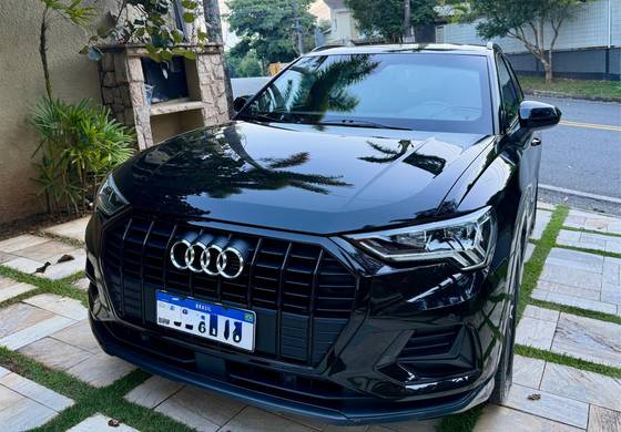 AUDI Q3 1.4 35 TFSI GASOLINA BLACK S TRONIC AUDI Q3 1.4 35 TFSI GASOLINA BLACK S TRONIC